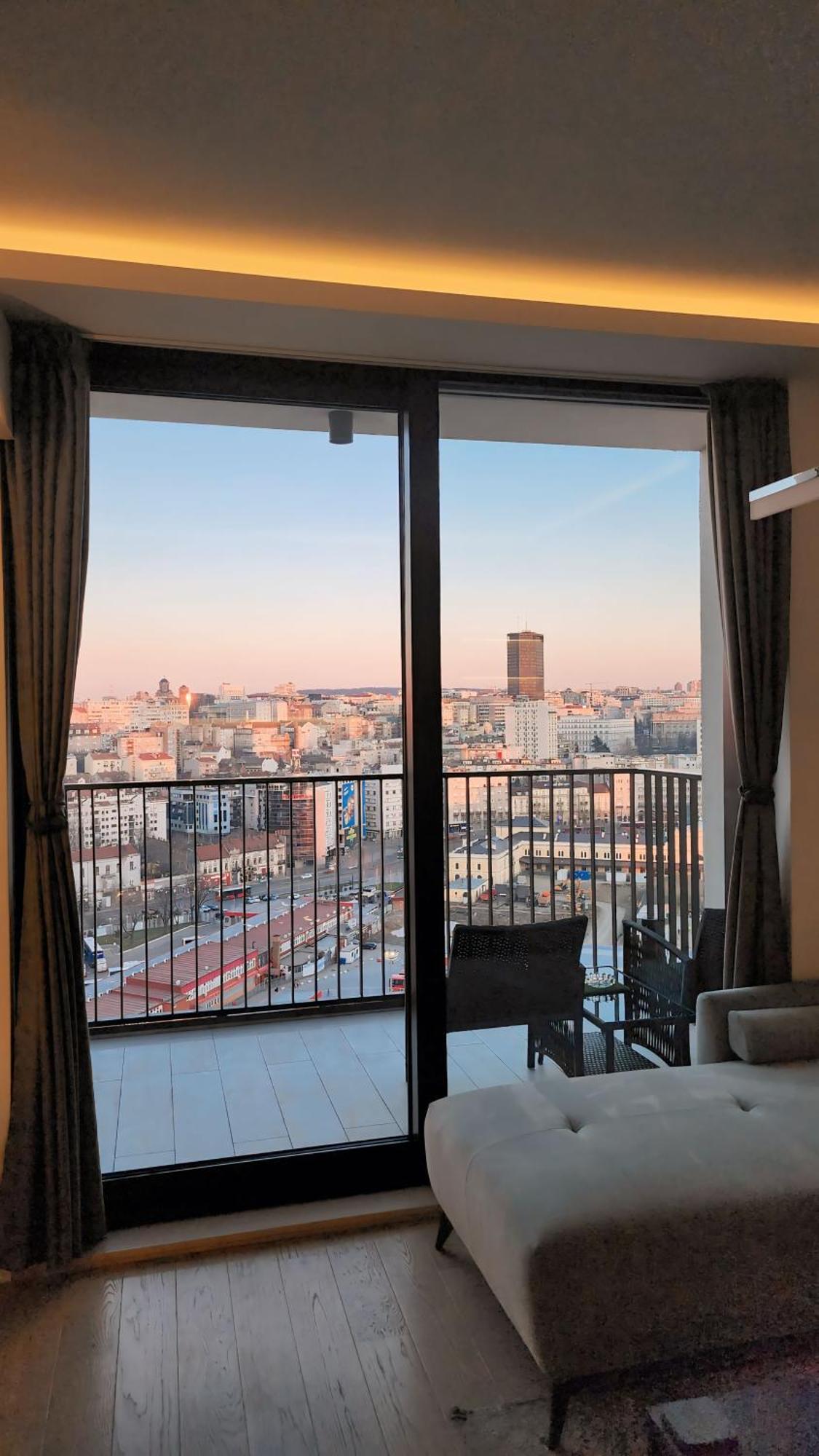 Belgrade Waterfront 16Th Fl Lux Apt. W/ City View 外观 照片